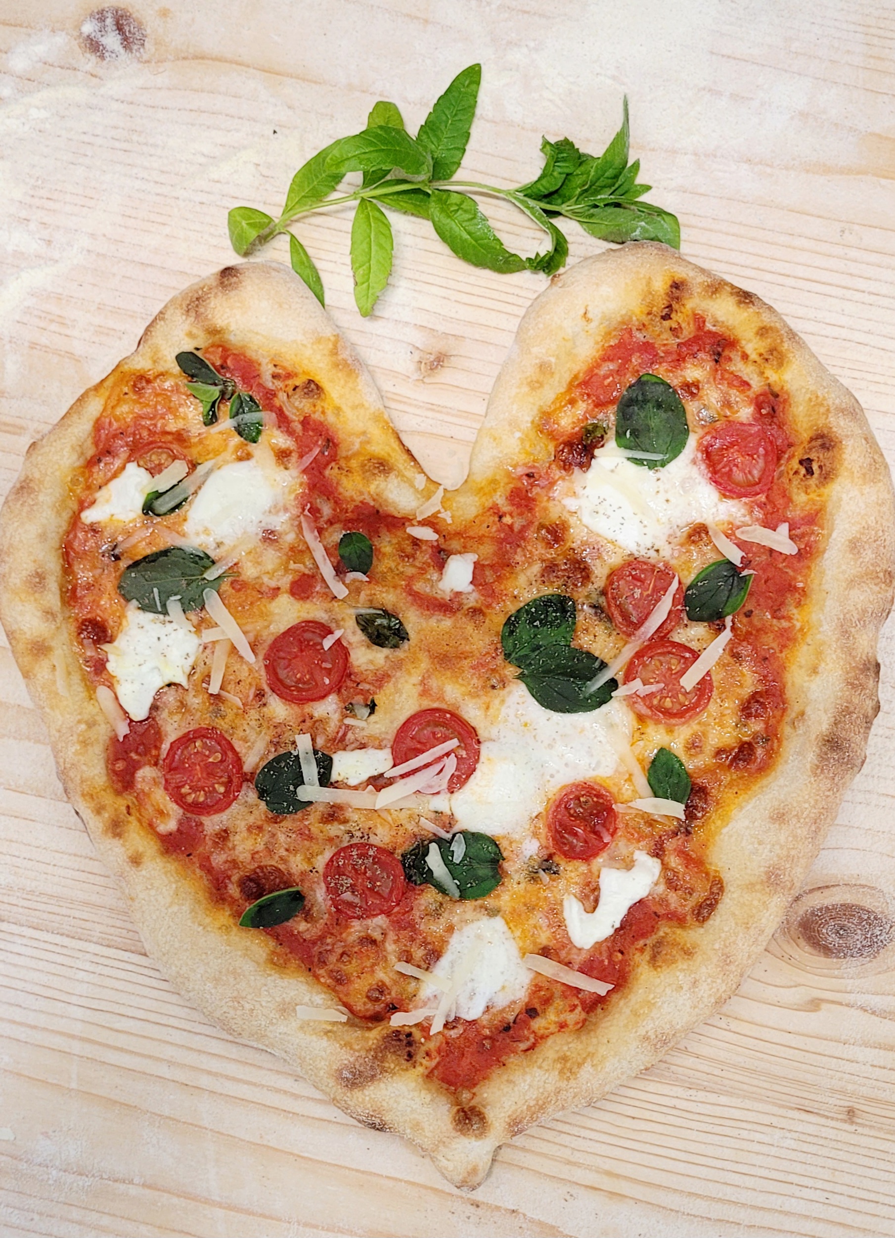 Pizza Herz